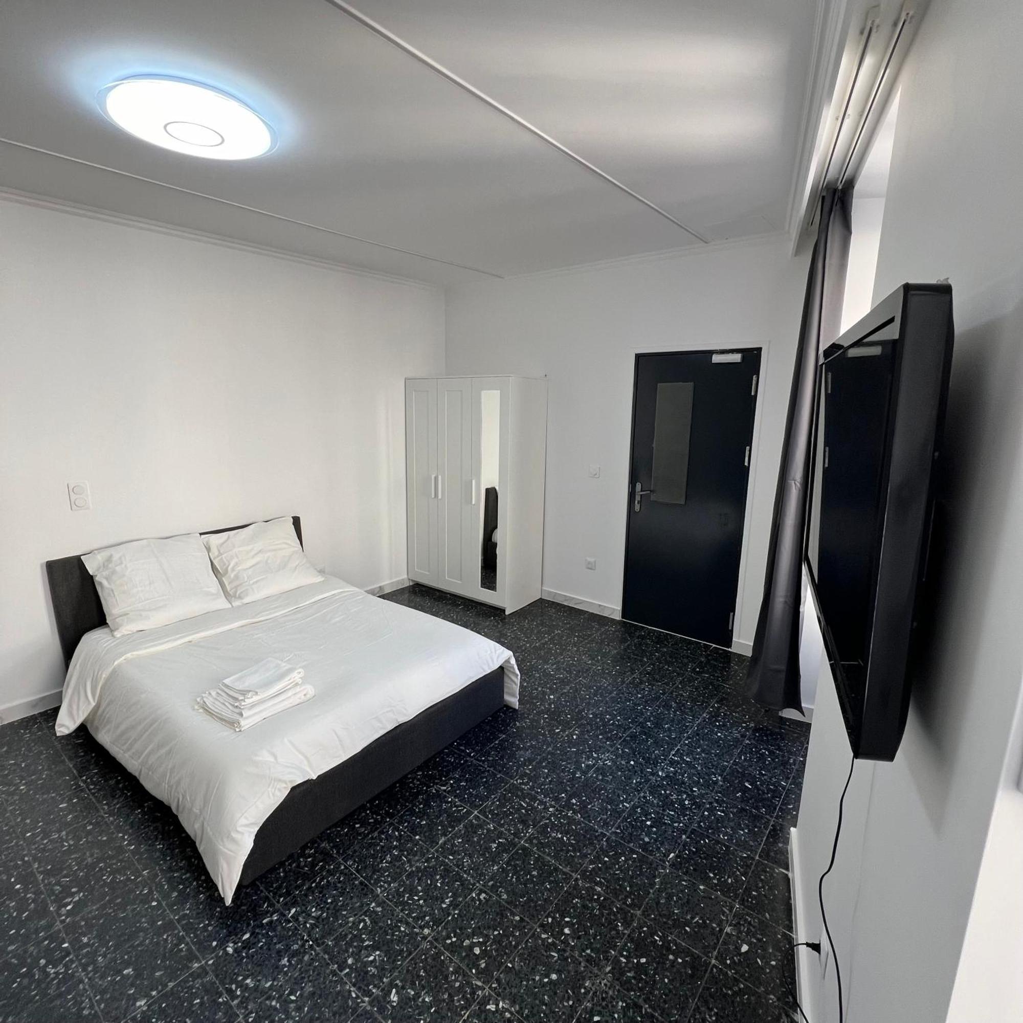 Suite St Charles, Canebiere, Vieux-Port マルセイユ エクステリア 写真